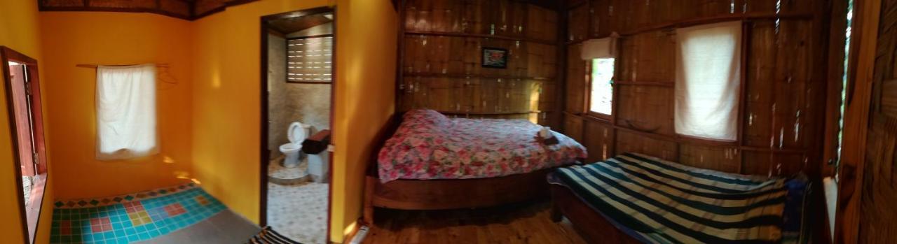 Pencave Homestay Pang Mapha Екстериор снимка