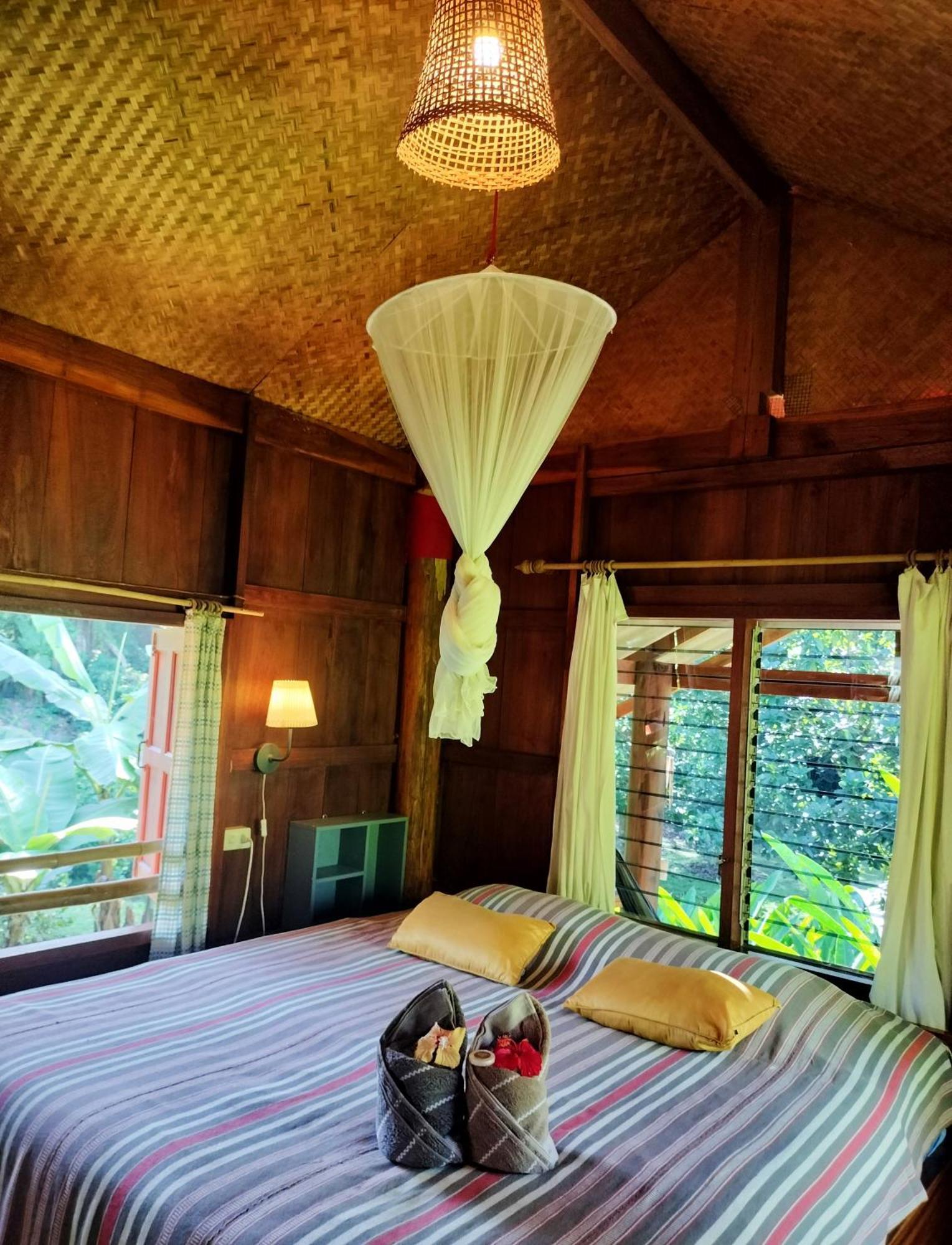 Pencave Homestay Pang Mapha Екстериор снимка